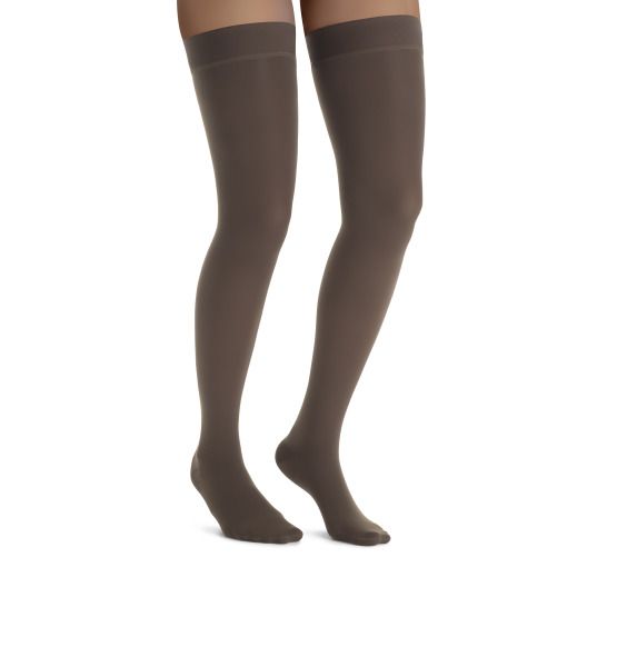JOBST&reg; UltraSheer Class 1 Thigh Hold Up with Sensitive Topband