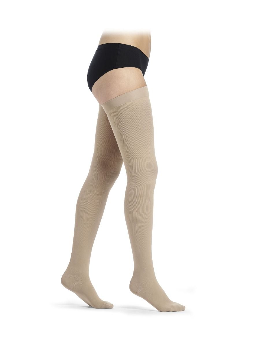 SIGVARIS&reg; Essential THERMOREGULATING Class 3 Thigh with Knobbed Grip Top